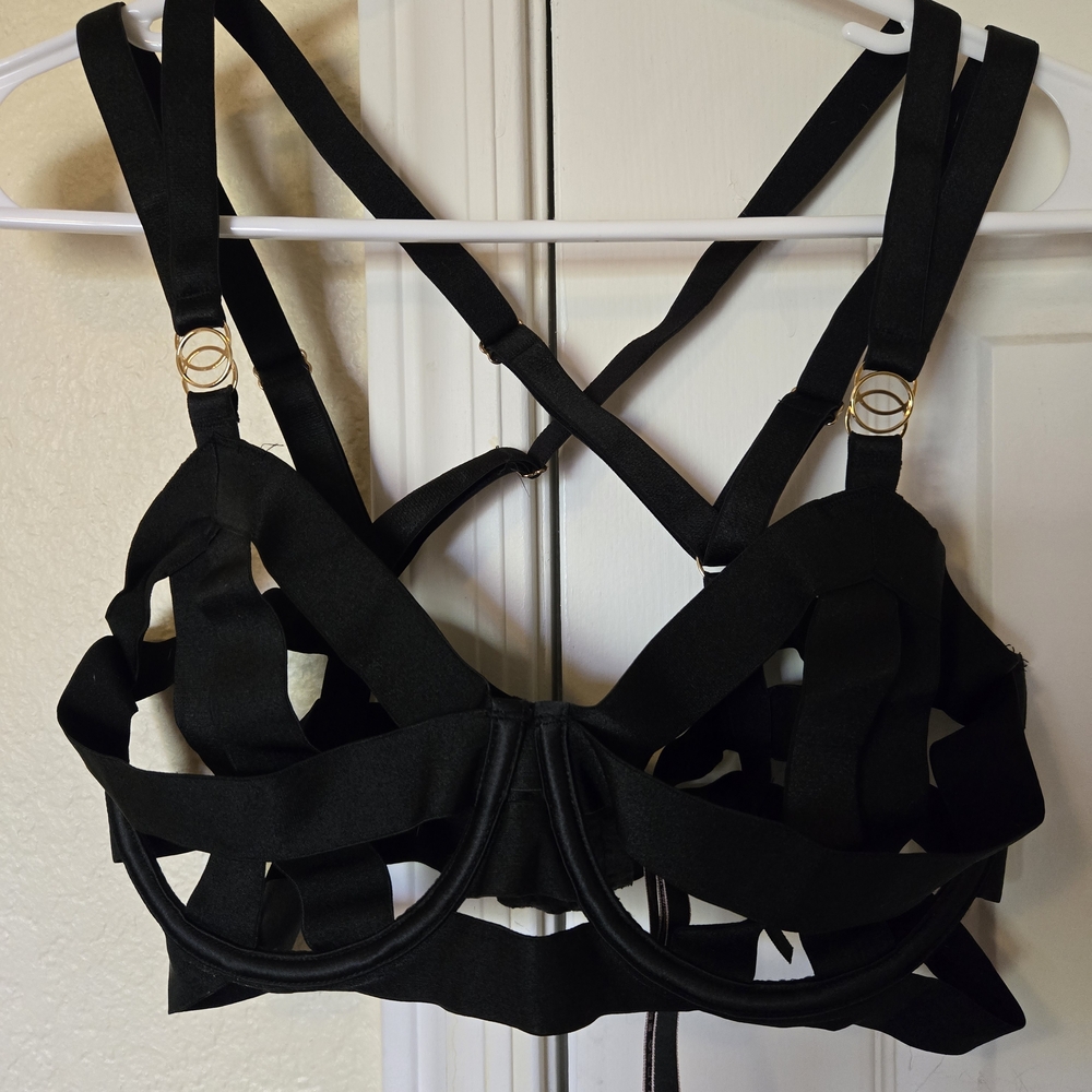 Victoria's Secret Black Strappy Bra